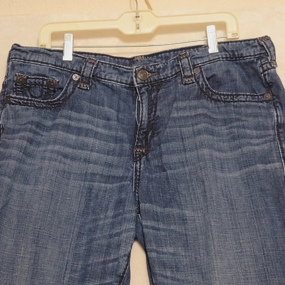True Religion women's Jeans Size 33 Cameron slim boyfriend